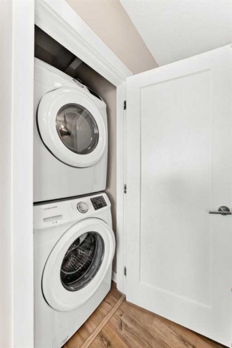 402-300 Auburn Meadows Common Se, Calgary, AB - Indoor Photo Showing Laundry Room