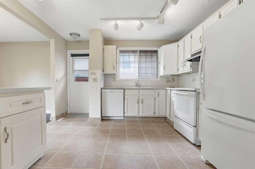 471 Berkley Crescent Nw, Calgary, AB 