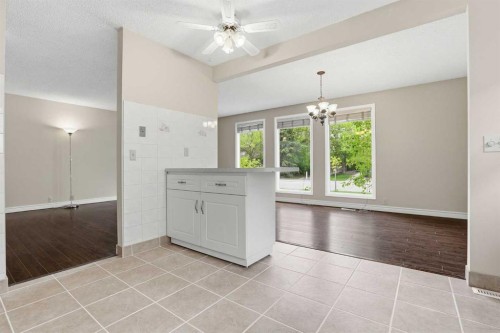 471 Berkley Crescent Nw, Calgary, AB 