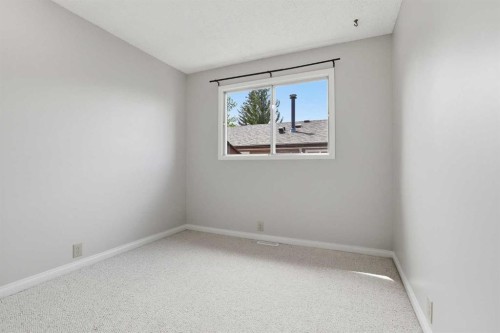 471 Berkley Crescent Nw, Calgary, AB 