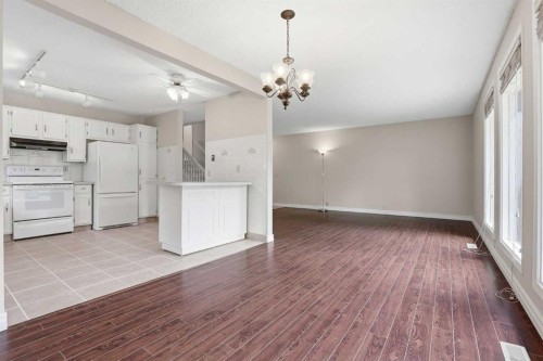 471 Berkley Crescent Nw, Calgary, AB 