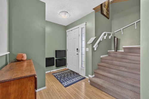 960 Copperfield Boulevard Se, Calgary, AB 