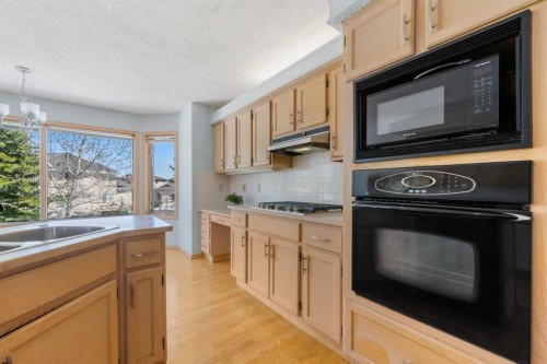 251 Hampshire Place Nw, Calgary, AB 