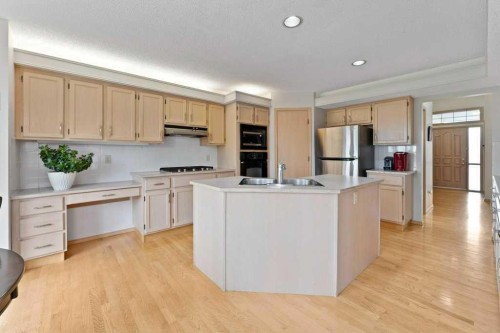 251 Hampshire Place Nw, Calgary, AB 