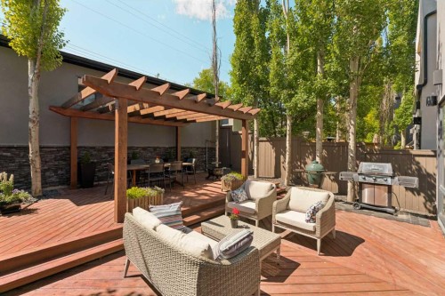 3923 15A Street Sw, Calgary, AB 