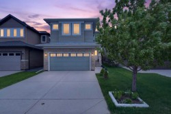 96 Evansdale Way NW Calgary, AB T3P 0C1