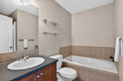 96 Evansdale Way Nw, Calgary, AB 