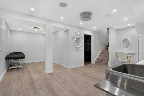 96 Evansdale Way Nw, Calgary, AB 