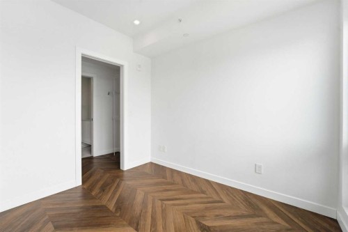 606-8445 Broadcast Avenue Sw, Calgary, AB - Indoor Photo Showing Other Room