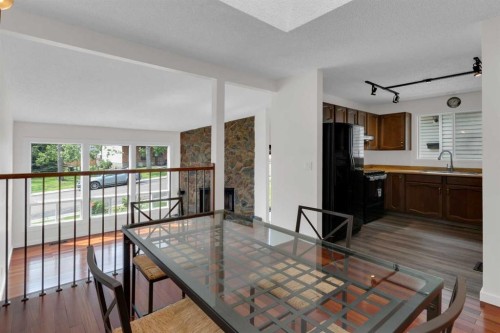 26 Edgewood Drive Nw, Calgary, AB 