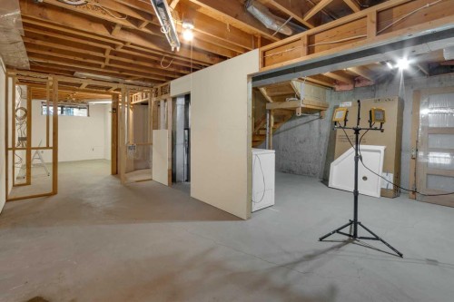 26 Edgewood Drive Nw, Calgary, AB 