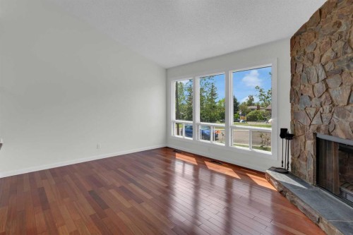 26 Edgewood Drive Nw, Calgary, AB 