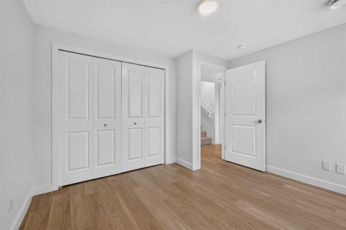 8554 19 Avenue Se, Calgary, AB 
