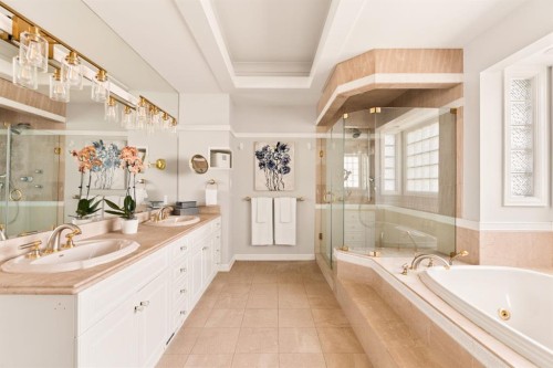 120 Lake Placid Green Se, Calgary, AB - Indoor Photo Showing Bathroom