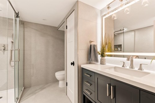 120 Lake Placid Green Se, Calgary, AB - Indoor Photo Showing Bathroom