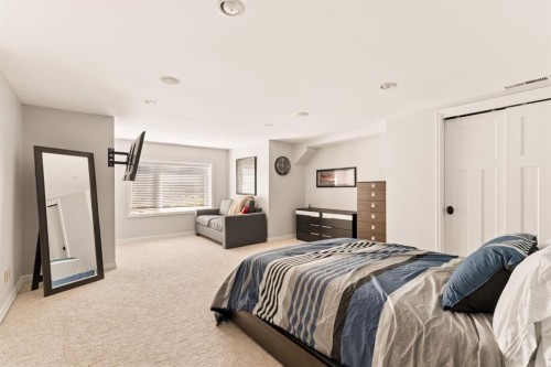 120 Lake Placid Green Se, Calgary, AB - Indoor Photo Showing Bedroom
