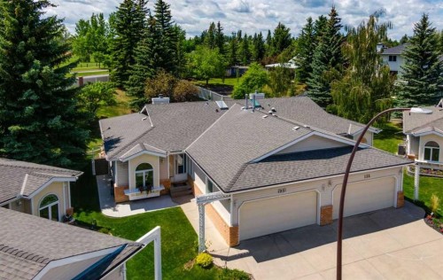 131 Shawnee Manor Sw, Calgary, AB 
