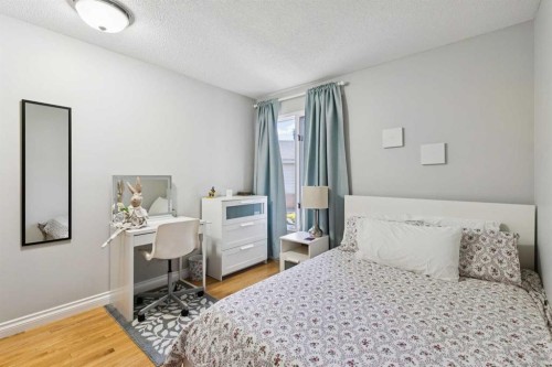 131 Shawnee Manor Sw, Calgary, AB 