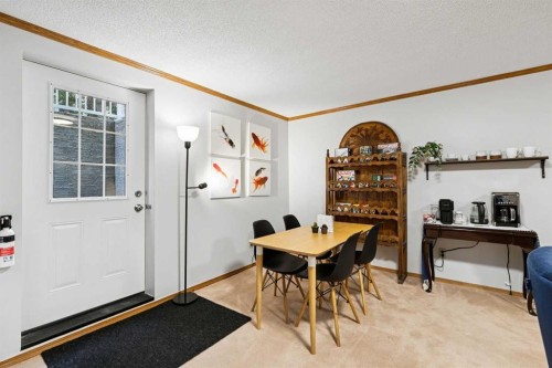 131 Shawnee Manor Sw, Calgary, AB 