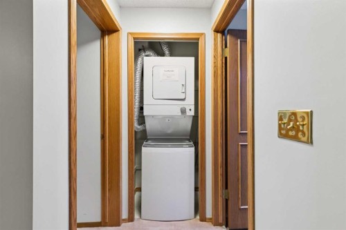 131 Shawnee Manor Sw, Calgary, AB 