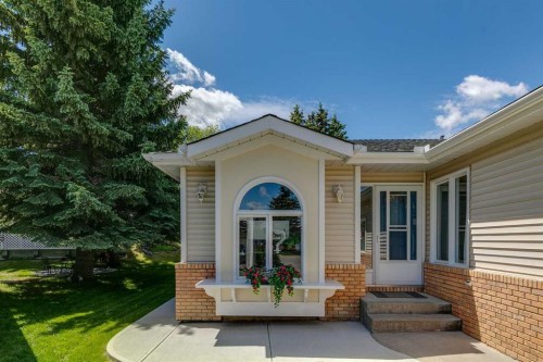 131 Shawnee Manor Sw, Calgary, AB 