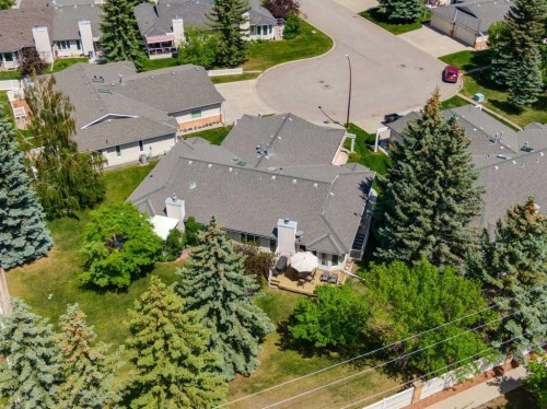 131 Shawnee Manor Sw, Calgary, AB 