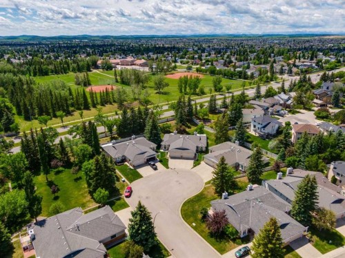 131 Shawnee Manor Sw, Calgary, AB 