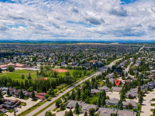 131 Shawnee Manor Sw, Calgary, AB 