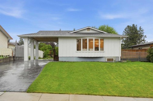 908 Stonehaven Road Sw, Calgary, AB - Outdoor