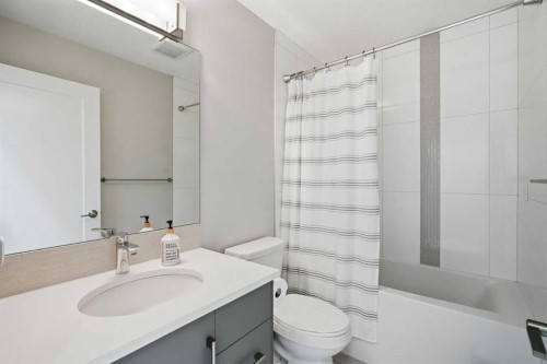 425 23 Avenue Ne, Calgary, AB 