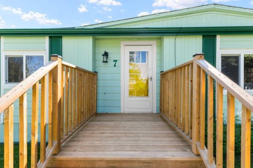 7 Tamarack Crescent Nw, Sundre, AB - Outdoor With Exterior