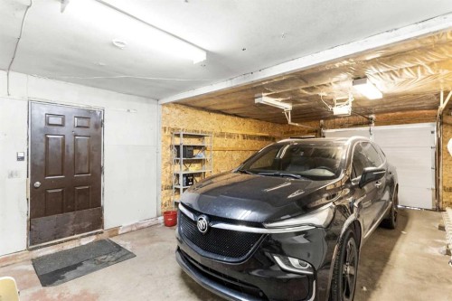7 Tamarack Crescent Nw, Sundre, AB - Indoor Photo Showing Garage