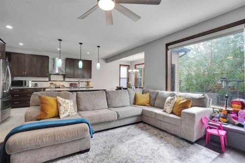 27 Brightoncrest Common Se, Calgary, AB 