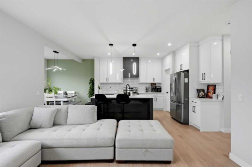 172 Lakewood Circle, Strathmore, AB 