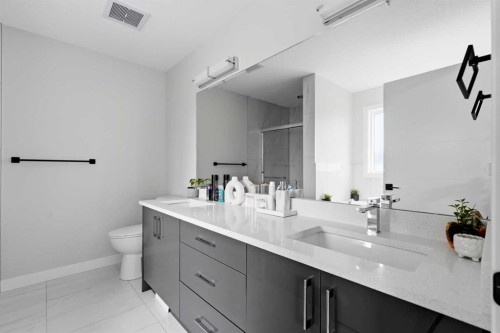 172 Lakewood Circle, Strathmore, AB 