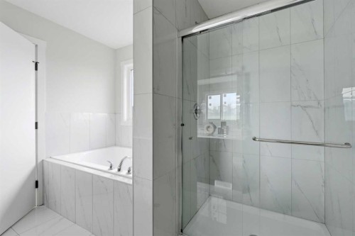 172 Lakewood Circle, Strathmore, AB 