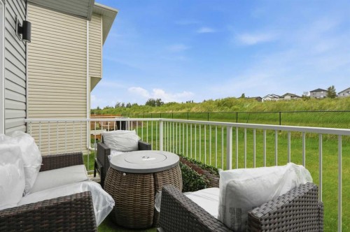 172 Lakewood Circle, Strathmore, AB 