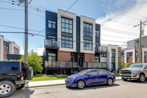 11-1709 35 Avenue Sw, Calgary, AB - Outdoor