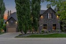 15 Discovery Valley Cove Sw, Calgary, AB 