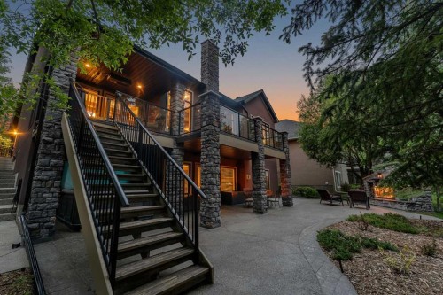 15 Discovery Valley Cove Sw, Calgary, AB 
