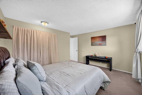 6417 26 Avenue Ne, Calgary, AB 