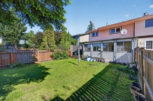 6417 26 Avenue Ne, Calgary, AB 