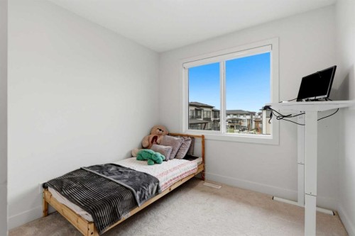 603-10060 46 Street Ne, Calgary, AB - Indoor Photo Showing Bedroom