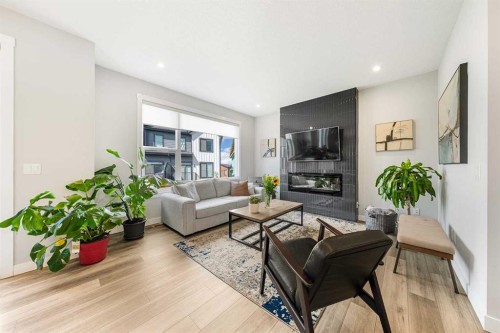116 Rowmont Heath Nw, Calgary, AB 