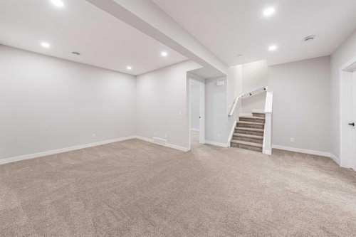 116 Rowmont Heath Nw, Calgary, AB 
