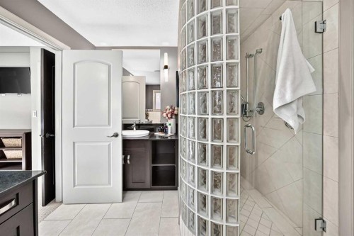 423 Rocky Ridge Drive Nw, Calgary, AB 