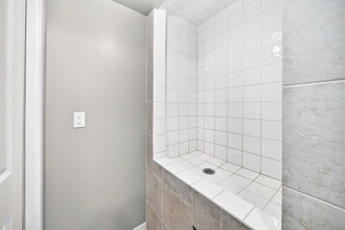 423 Rocky Ridge Drive Nw, Calgary, AB 
