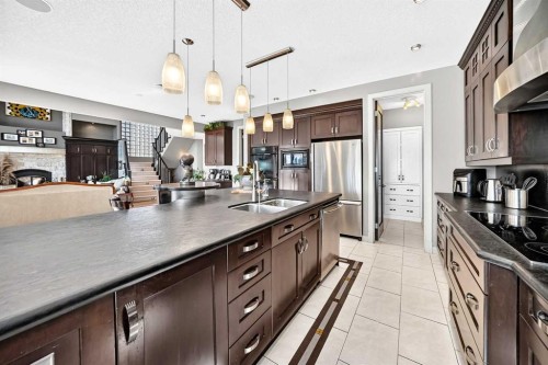 423 Rocky Ridge Drive Nw, Calgary, AB 