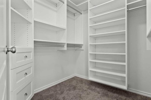 113 Ypres Green Sw, Calgary, AB 