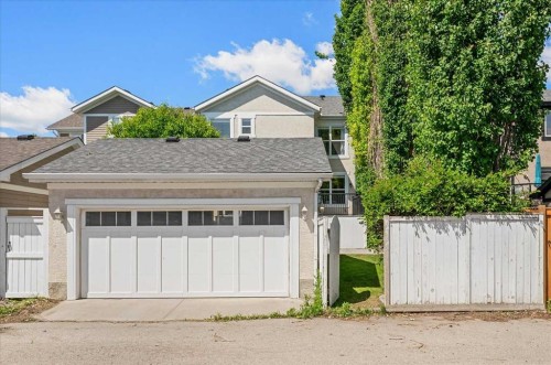 113 Ypres Green Sw, Calgary, AB 